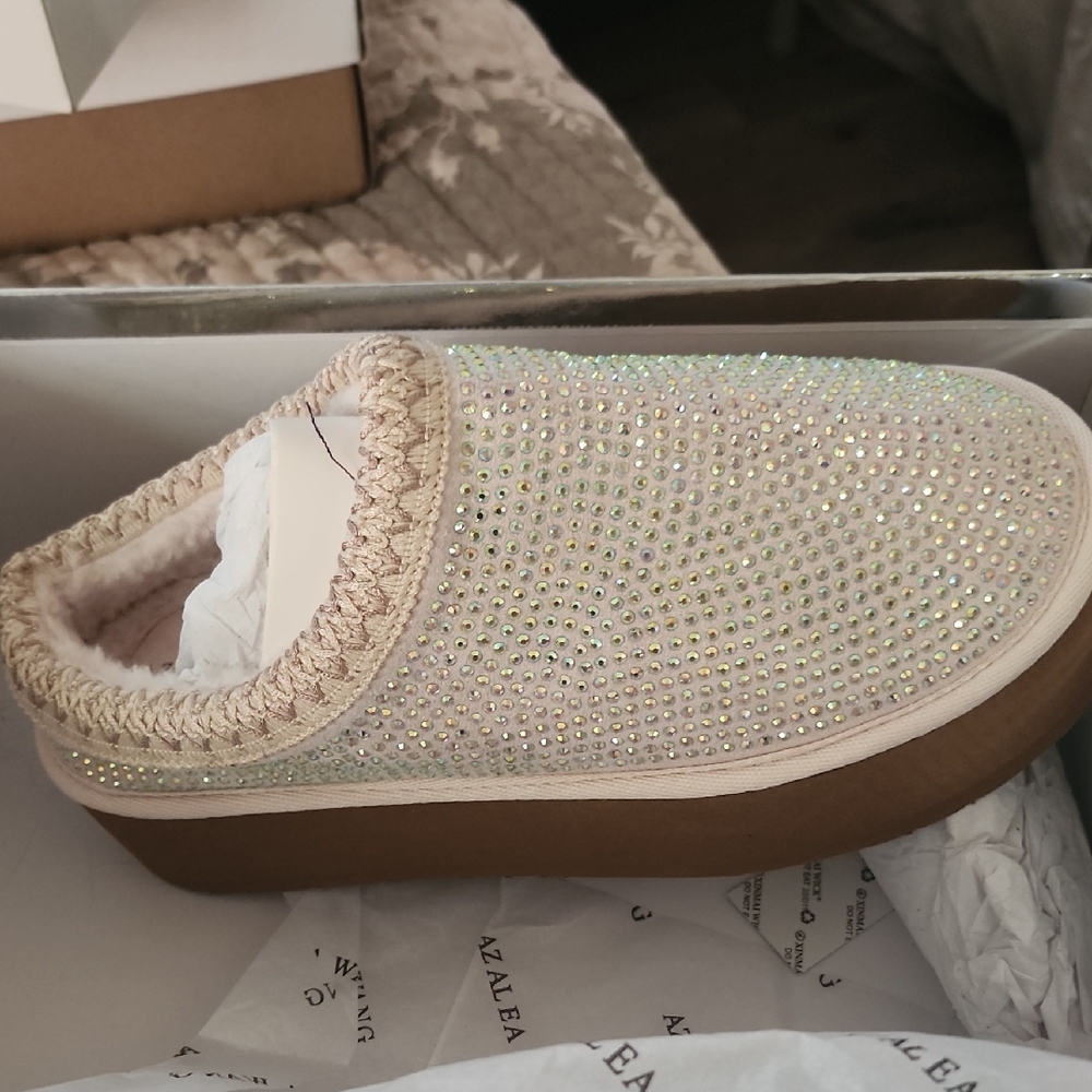 Azalea Wang Women's Sparkling Platforms